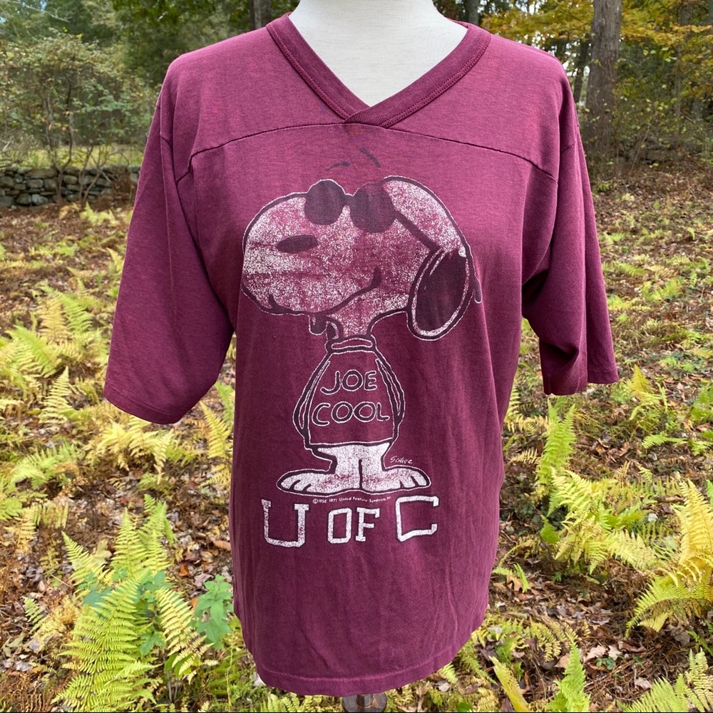 ARTEX SNOOPY TEE TOP SHORT SLEEVE V-NECK RED VINTAGE Size L